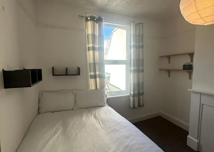 דירה Maisonette Gloucester Rd *